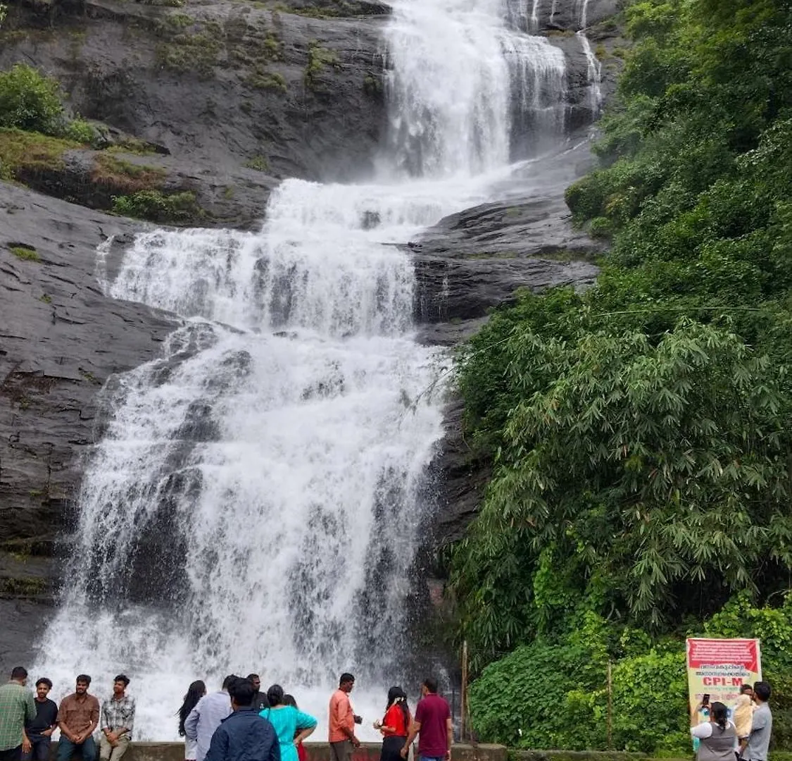 Nature Season Holidays Munnar Anachal 0*,